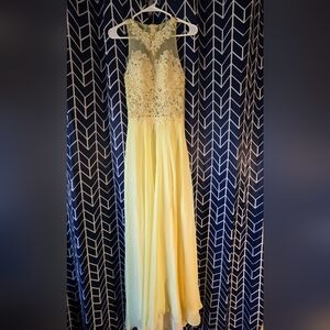 Elegant Yellow Lace Bodice Evening Dress
